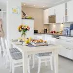 Apartament Jan Maat 1 *