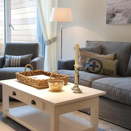 Jan Maat 1 Apartment