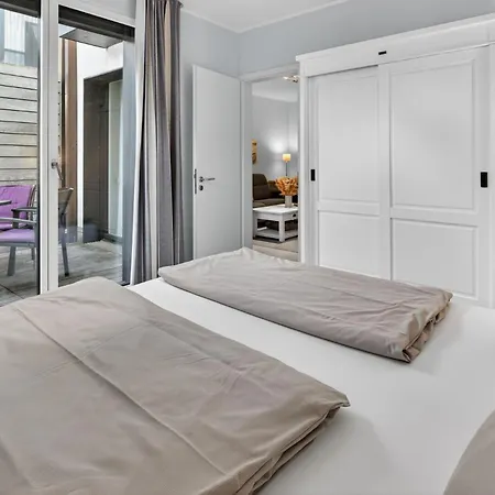 Apartament Jan Maat 1 *